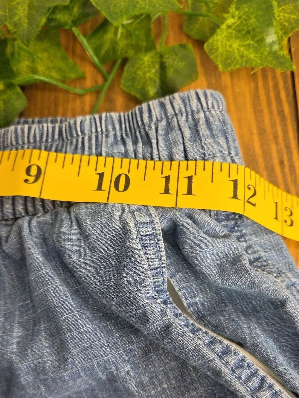 GAP Kids denim-look elastic waist pants in light blue. Size 8. Like New